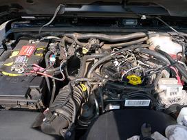 Jeep Grand Cherokee for parts. 2 8 crd