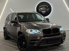 BMW X5, 3.0 l., off-road / crossover