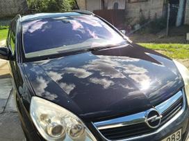 Opel Signum, 1.9 l., hatchback
