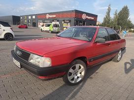 Audi 100, 1.8 l., Седан