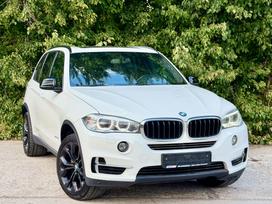 BMW X5, 3.0 l., off-road / crossover