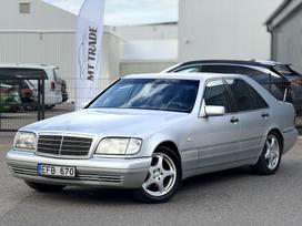 Mercedes-Benz S320, 3.2 l., saloon / sedan