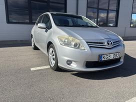 Toyota Auris, 1.3 l., hatchback