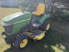 John Deere 2305, sodo traktoriai