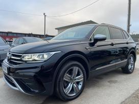 Volkswagen Tiguan Allspace, 2.0 l., off-road / crossover