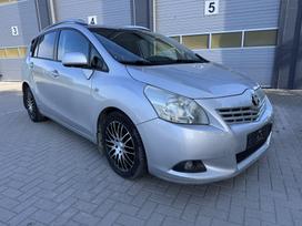 Toyota Verso, 2.0 l., vienatūris