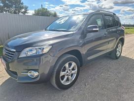 Toyota RAV4, 2.2 l., off-road / crossover
