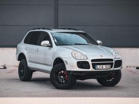 Porsche Cayenne, 4.5 l., off-road / crossover