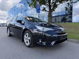 Toyota Avensis, 2.0 l., sedanas