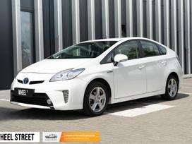 Toyota Prius, 1.8 l., hatchback