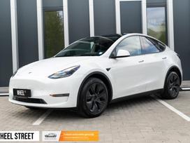 Tesla Model Y, 82 kWh, off-road / crossover
