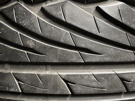 Toyo, summer 235/35 R20