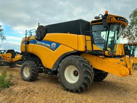 New Holland Cx8.70, kombainai