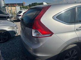 Honda CR-V, 1.6 l., off-road / crossover