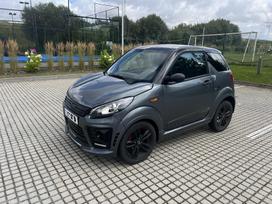 Ligier JS50, 0.5 l., hatchback