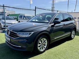 Volkswagen Tiguan, 2.0 l., visureigis / krosoveris