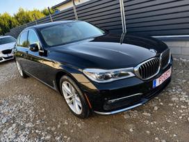 BMW 750, 4.4 l., Седан