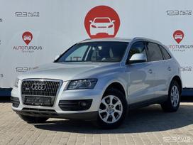 Audi Q5, 2.0 l., off-road / crossover