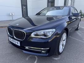 BMW 750, 3.0 l., saloon / sedan