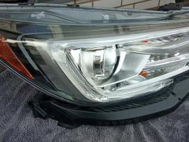 Subaru Ascent žibintai