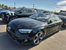 Audi A5, Седан