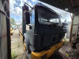 Mercedes-Benz 1722, bortu