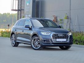 Audi Q5, 2.0 l., off-road / crossover