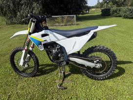 Husqvarna FC 250cc, motocross