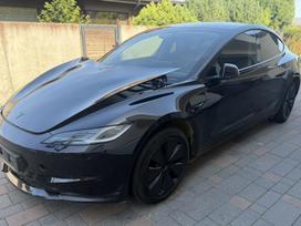 Tesla Model 3, Хэтчбек