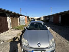Renault Laguna, 2.0 l., Седан