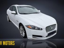 Jaguar XF, 2.0 l., saloon / sedan