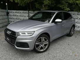 Audi Q5, 2.0 l., off-road / crossover