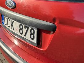 Ford Focus, 1.6 l., saloon / sedan