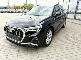 Audi Q3, 1.4 l., off-road / crossover
