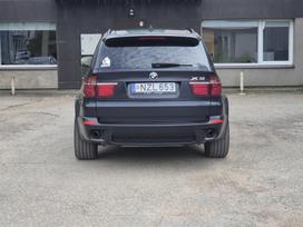 BMW X5, 3.0 l., visurgājējs / krosovers