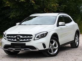 Mercedes-Benz GLA200, 2.1 l., off-road / crossover