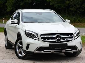 Mercedes-Benz GLA200, 2.1 l., Внедорожник / Кроссовер