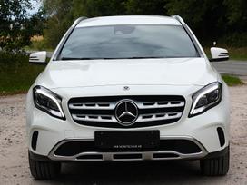 Mercedes-Benz GLA200, 2.1 l., Внедорожник / Кроссовер