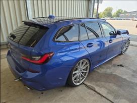 BMW 330, 2.0 l., wagon