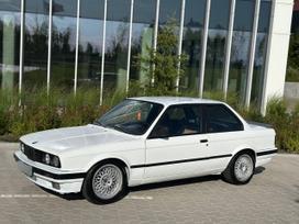 BMW 318, 1.8 l., coupe