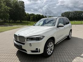 BMW X5, 3.0 l., off-road / crossover