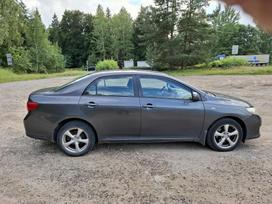 Toyota Corolla, 2.0 l., Седан