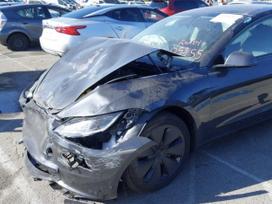 Tesla Model 3, hatchback