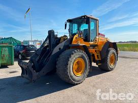 Volvo L120F, frontaliniai krautuvai