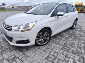 Citroen C4, 1.2 l., hatchback