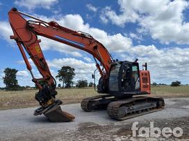 Hitachi ZX 225 USLC-5B, excavator