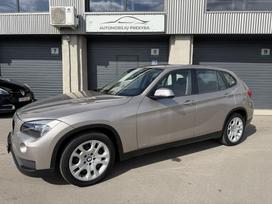 BMW X1, 2.0 l., off-road / crossover