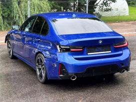 BMW 320, 2.0 l., saloon / sedan