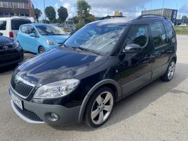 Skoda Roomster Scout, 1.2 l., Минивэн
