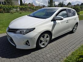 Toyota Auris, 2.0 l., hatchback